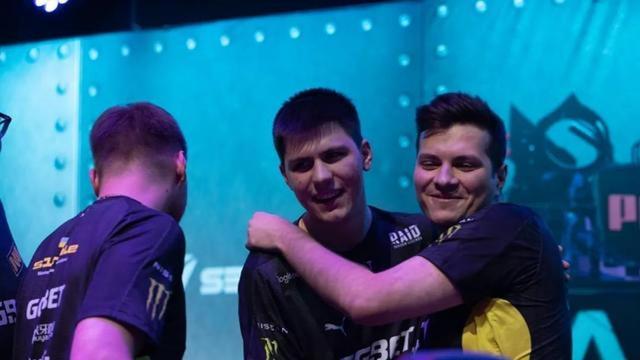 和里昂这两 和里昂这两