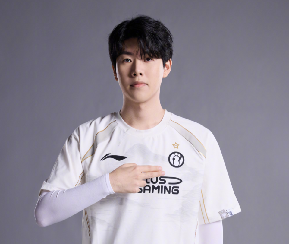 员如丹尼尔 员如丹尼尔