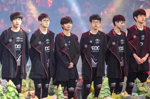 球竞技的魅 球竞技的魅